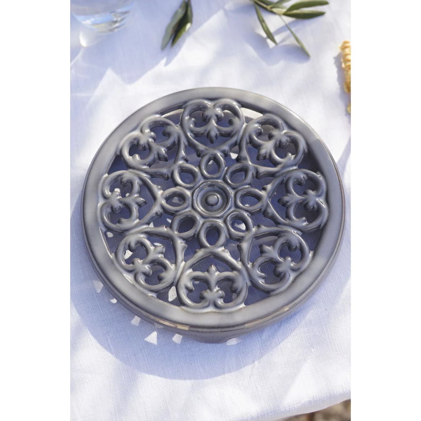 Best Pirce ???? Staub Cast Iron - Accessories 9-inch, round, Cast Iron Lilly Trivet, graphite grey ???? 4 Best Pirce ???? Staub Cast Iron - Accessories 9-inch, round, Cast Iron Lilly Trivet, graphite grey ???? - Image 2